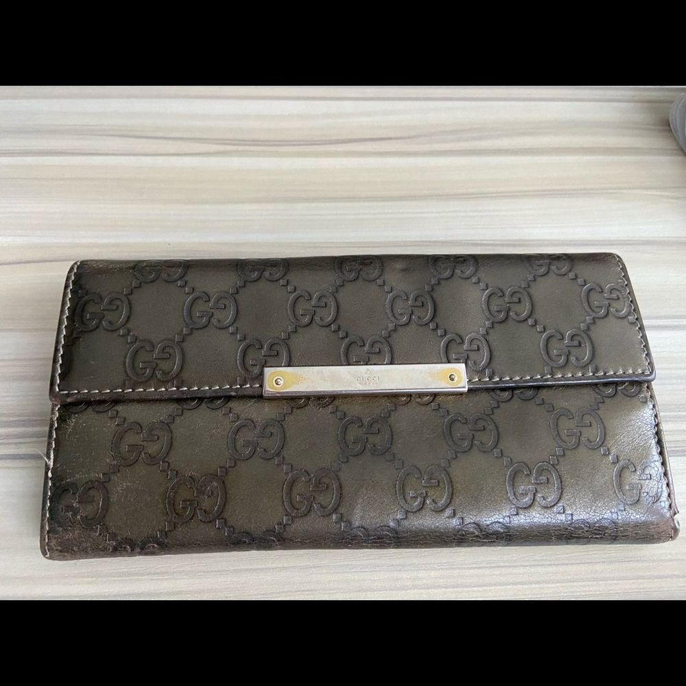 Gucci long organizer wallet
